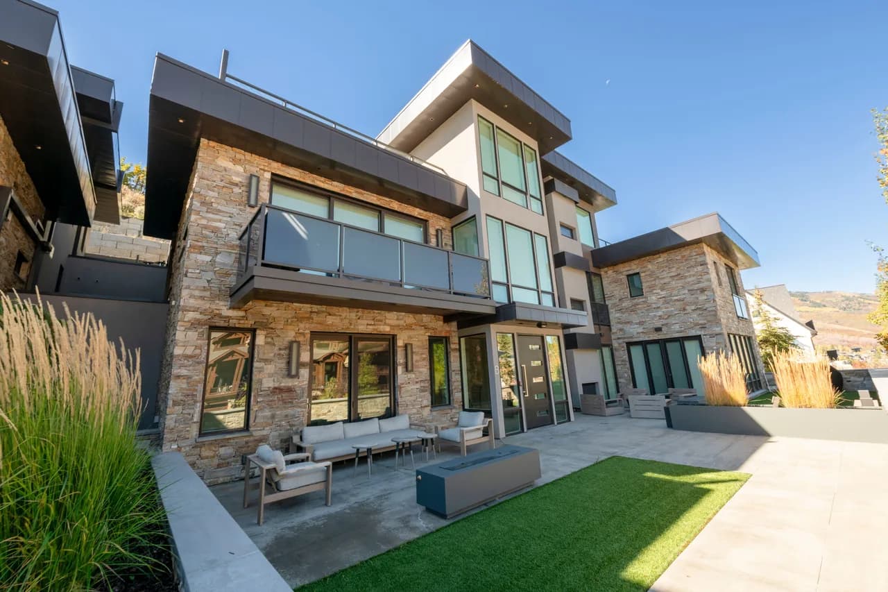 Spectacular View Townhome in Park City