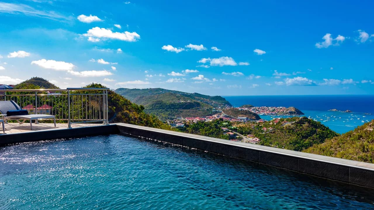 Single-Story Private Pool Villa in Colombier