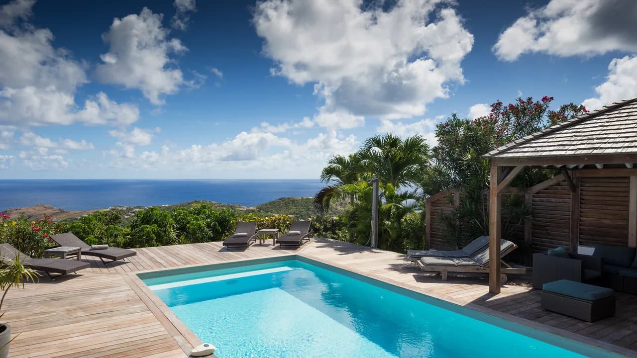 Jacuzzi Estate with Chef in Devé