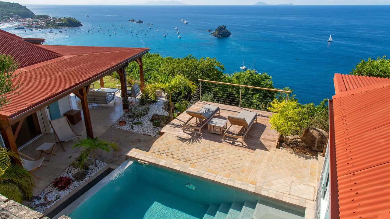 Pet-Friendly Villa with Private Pool in Colombier