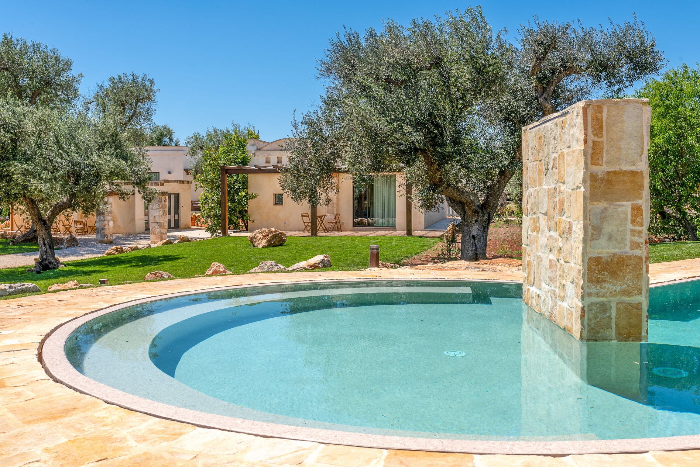 Charming Trulli Villa in Capece Puglia