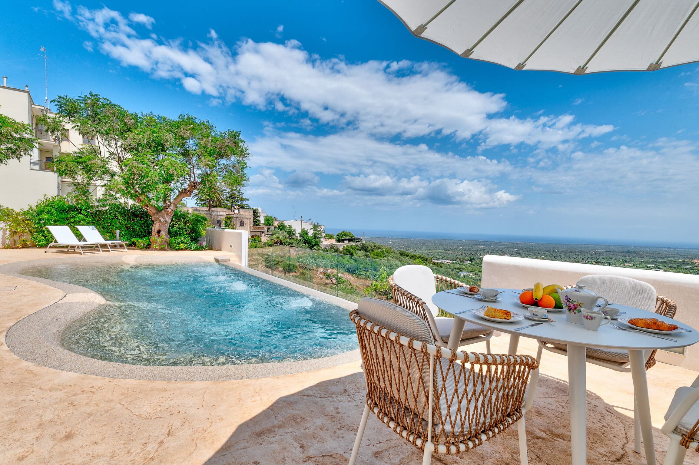 Panoramic Sea-View Villa in Ostuni