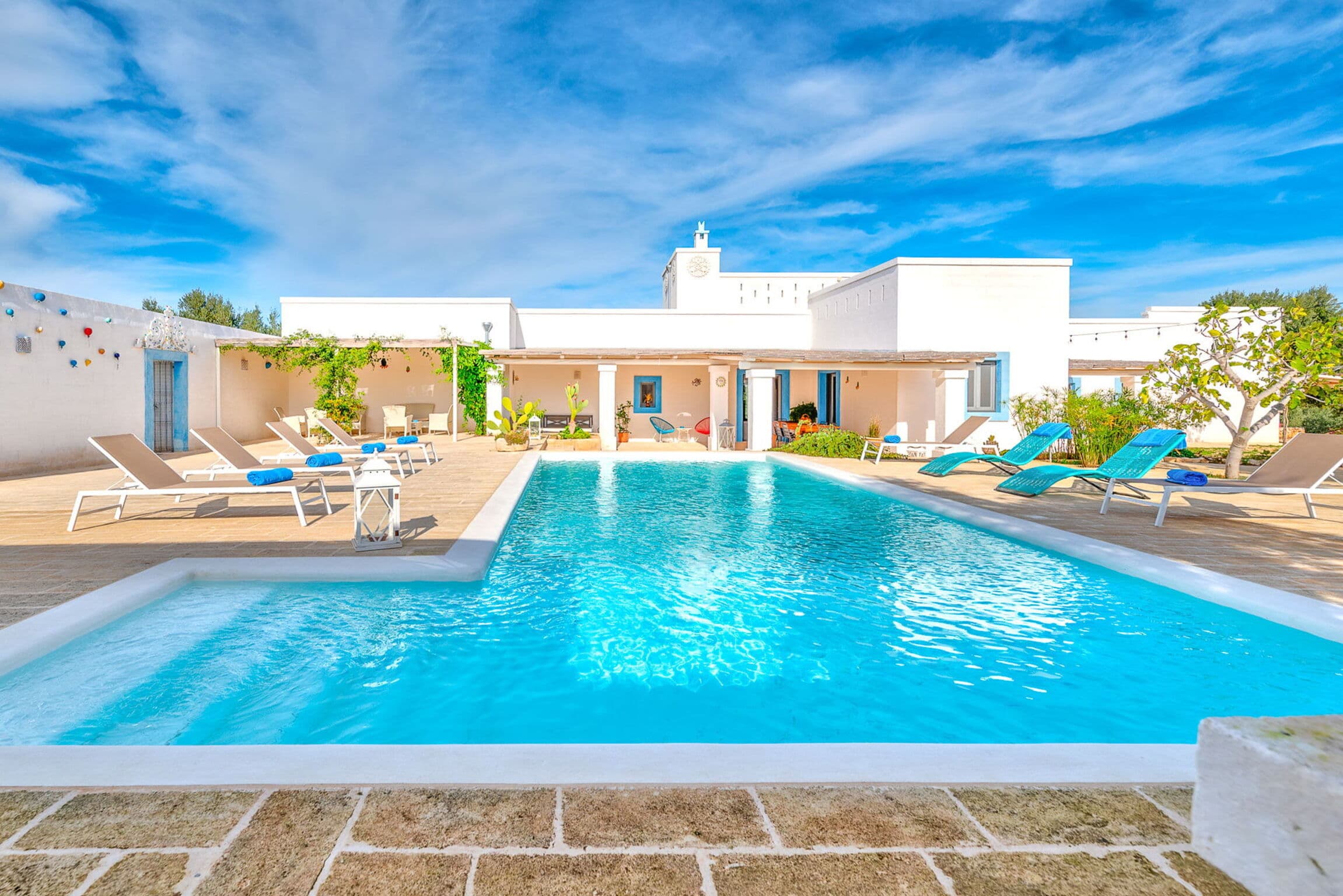Terrace Five Bedroom Villa in Fasano